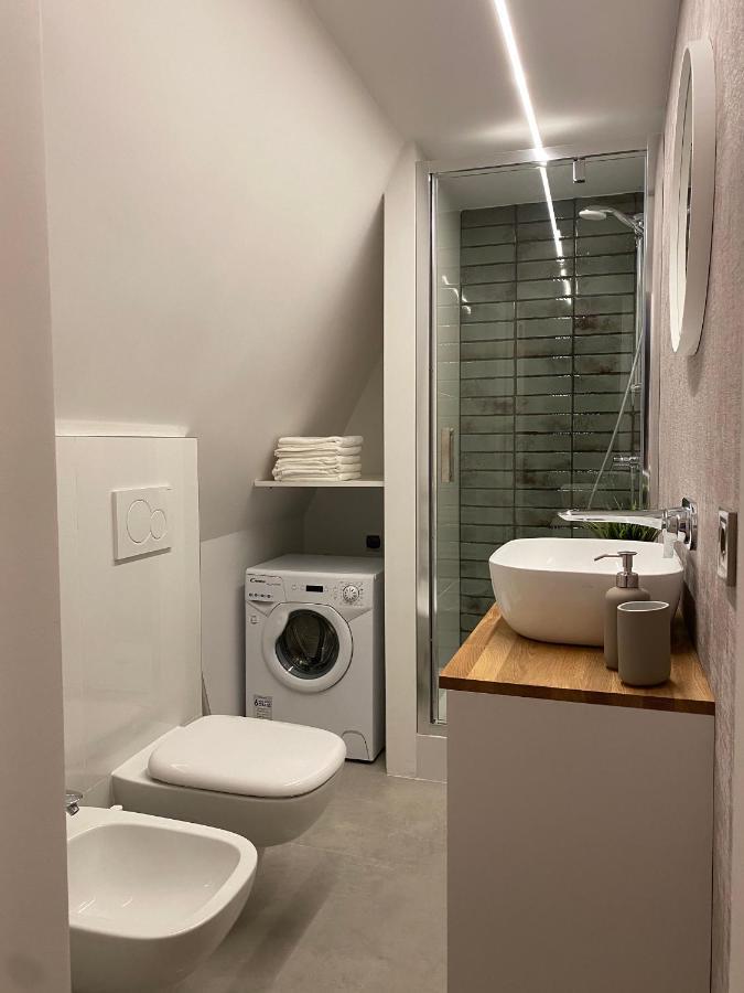Апартаменты Apartament West - Targ Rybny Гданьск Экстерьер фото